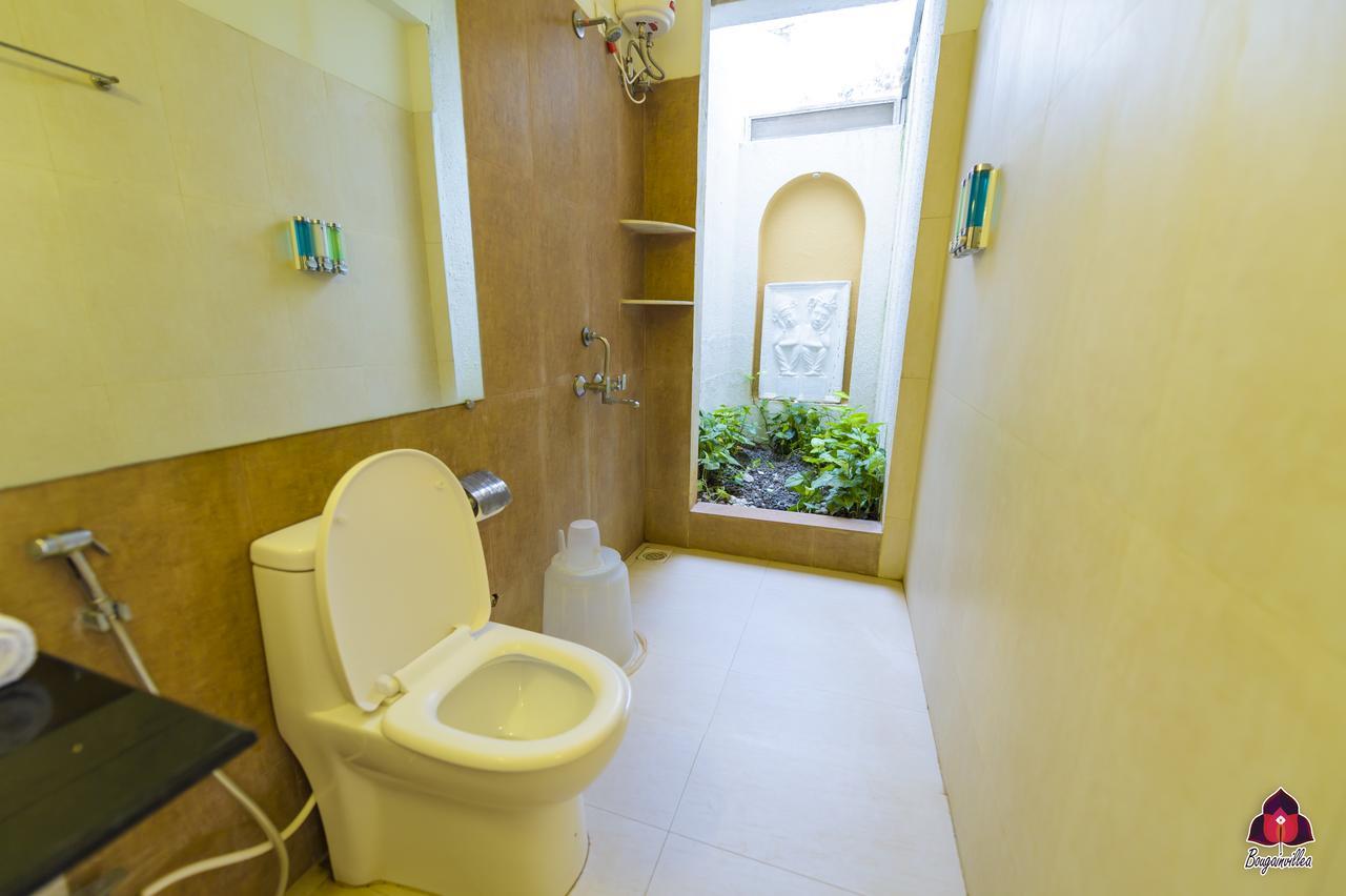 Bougainvillea Hotel Alibag Bagian luar foto